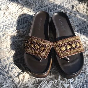 NWOT Donald J Pliner platform sandal